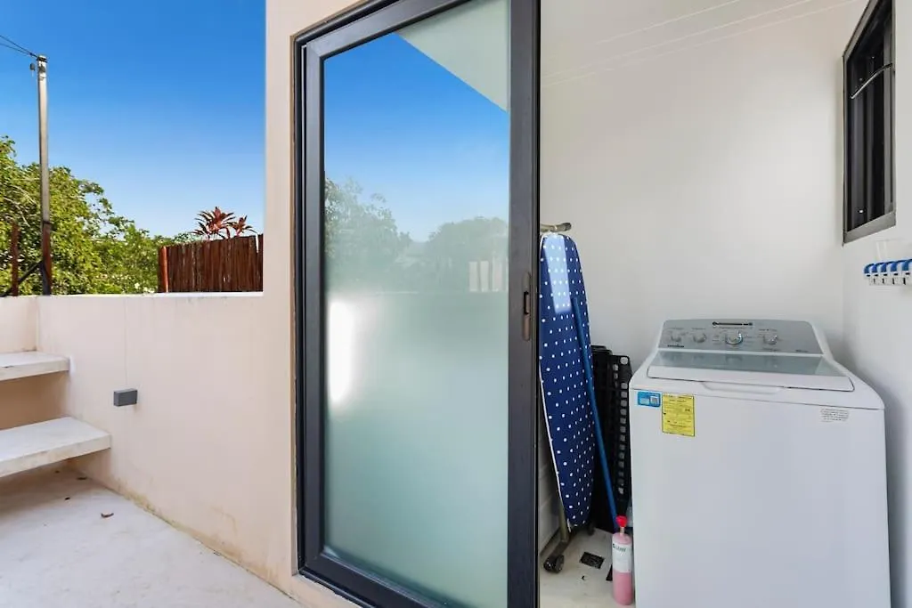 Stunning 4Br - Rooftop Pool, 5 Mins To Beach 图卢姆 0*,  墨西哥